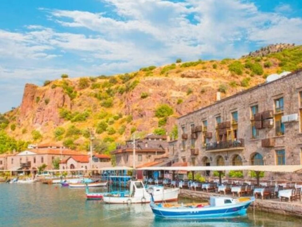 BOZCAADA ASSOS CUNDA AYVALIK TURU