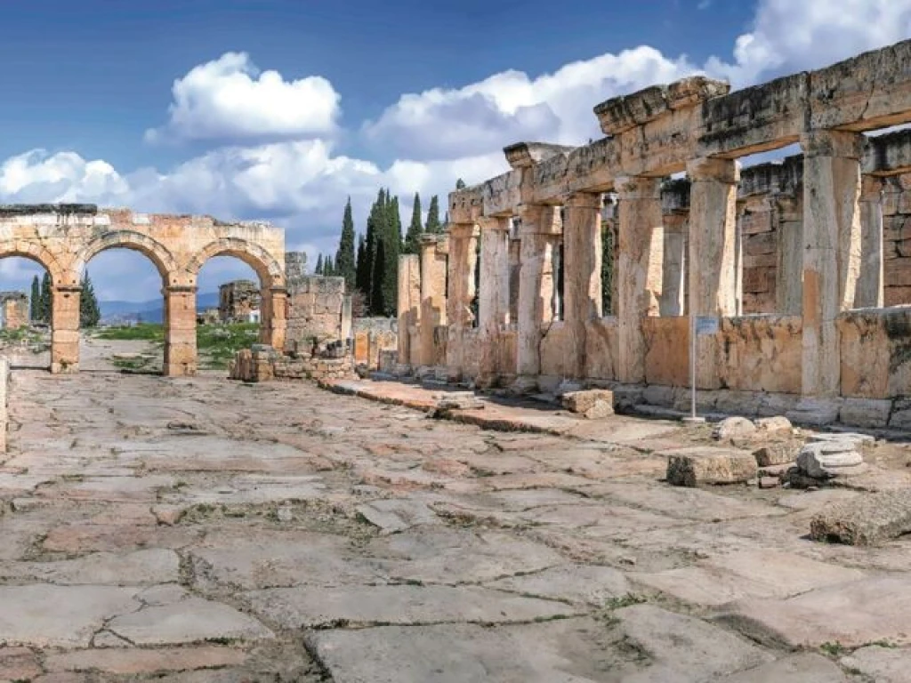 OKUL TURLARI | PAMUKKALE-LAODİKEİA-KAKLIK MAĞARASI-BİLİM MERKEZİ