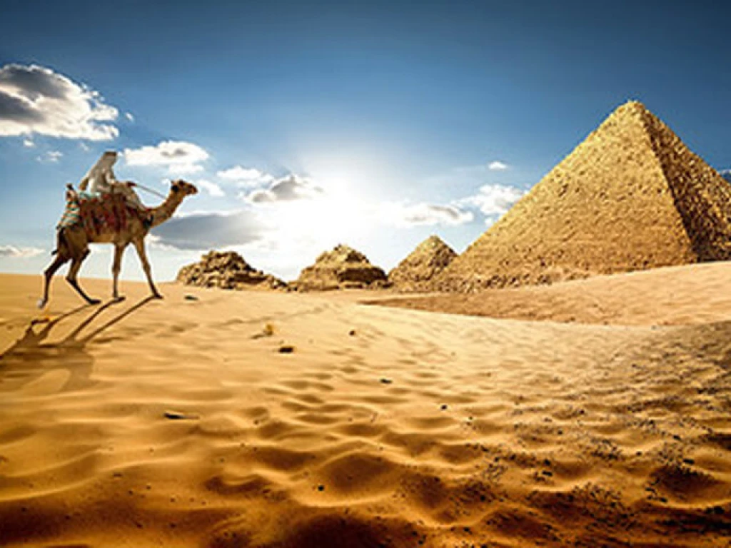 Sharm Kahire ve İskenderiye Masalı