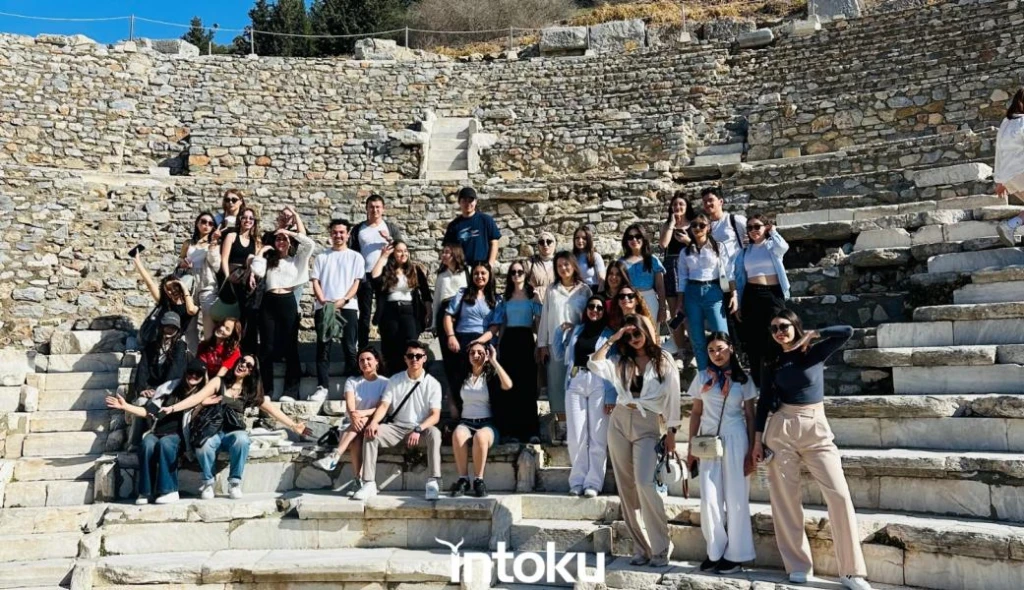 PAÜ Gezi -> Kuşadası - Efes - Şirince Turu | Denizli Çıkışlı | İntoku Travel | Gençlere Özel
