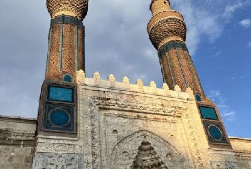 Yüksek Hızlı Tren İle Sivas – Divriği– Kangal Turu