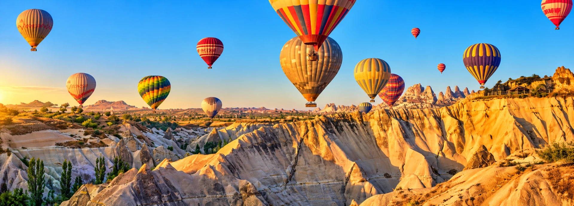 Paseo en globo aerostático al amanecer sobre Goreme