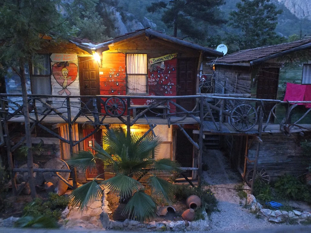 Ankara Çıkışlı Otobüslü Olympos Turu: 4 Gece 5 Gün