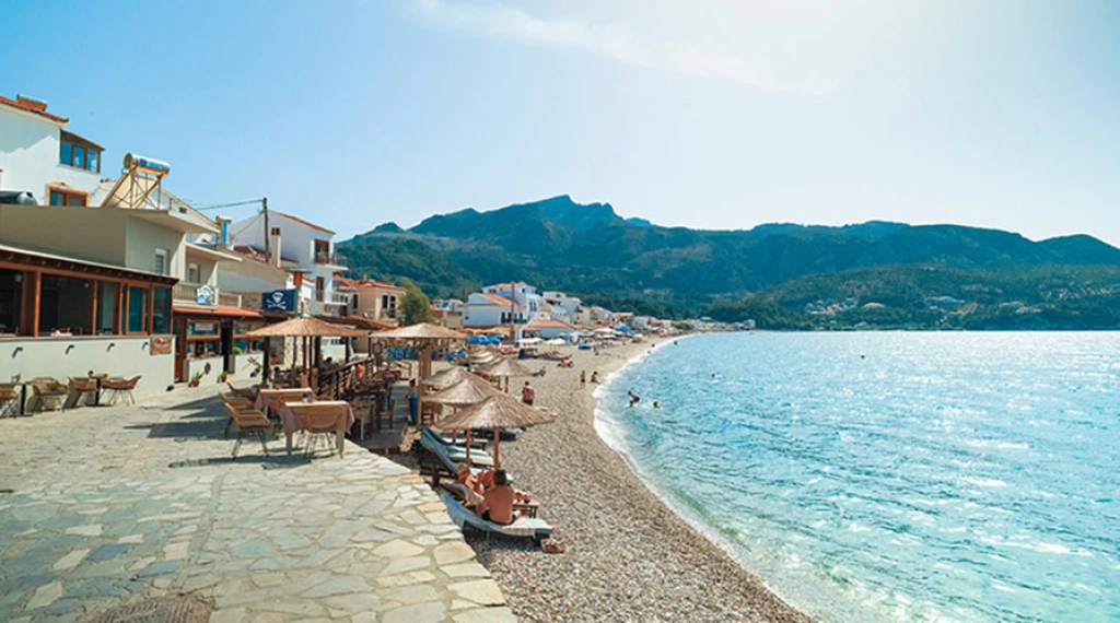ÇEŞME KALKIŞLI - SELECTUM BLU CRUISES İLE YUNAN ADALARI - ( 6 GECE - 7 GÜN ) - KURBAN BAYRAMI - 2027