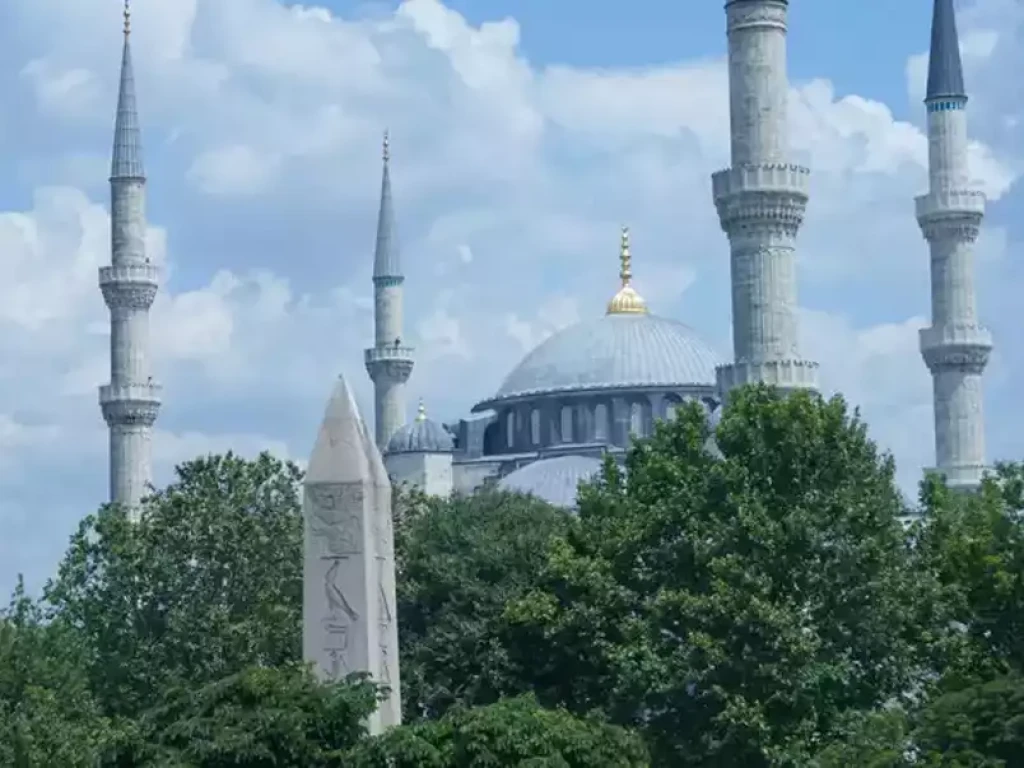 FULL DAY ISTANBUL OLD CITY UNIQUE CORNERS TOUR