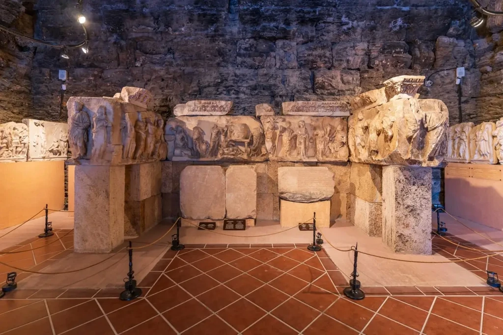 Daily Hidden Corners Pamukkale Tour from Istanbul