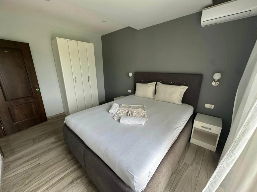 APARTMENTS MOCO