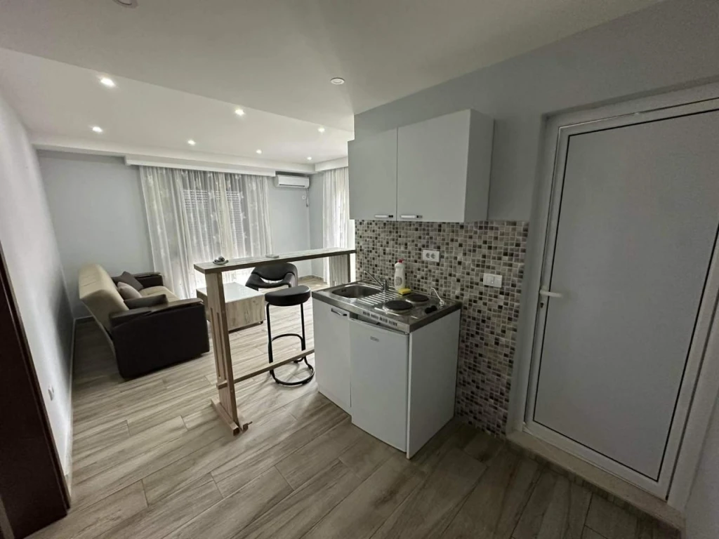 APARTMENTS MOCO