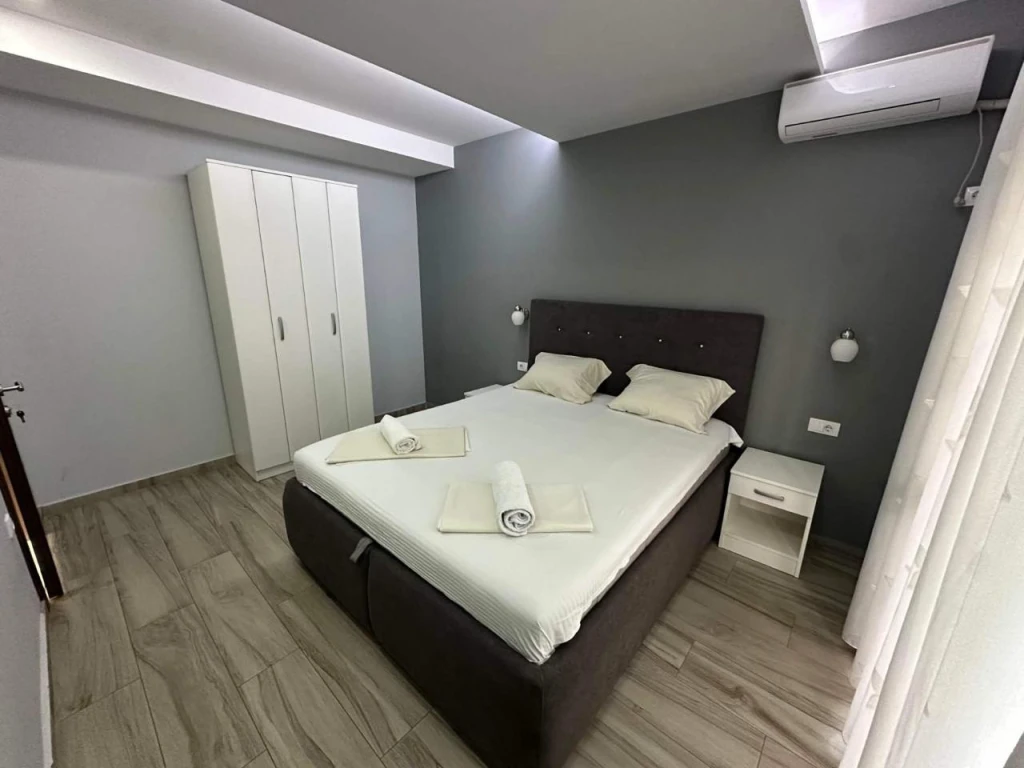 APARTMENTS MOCO