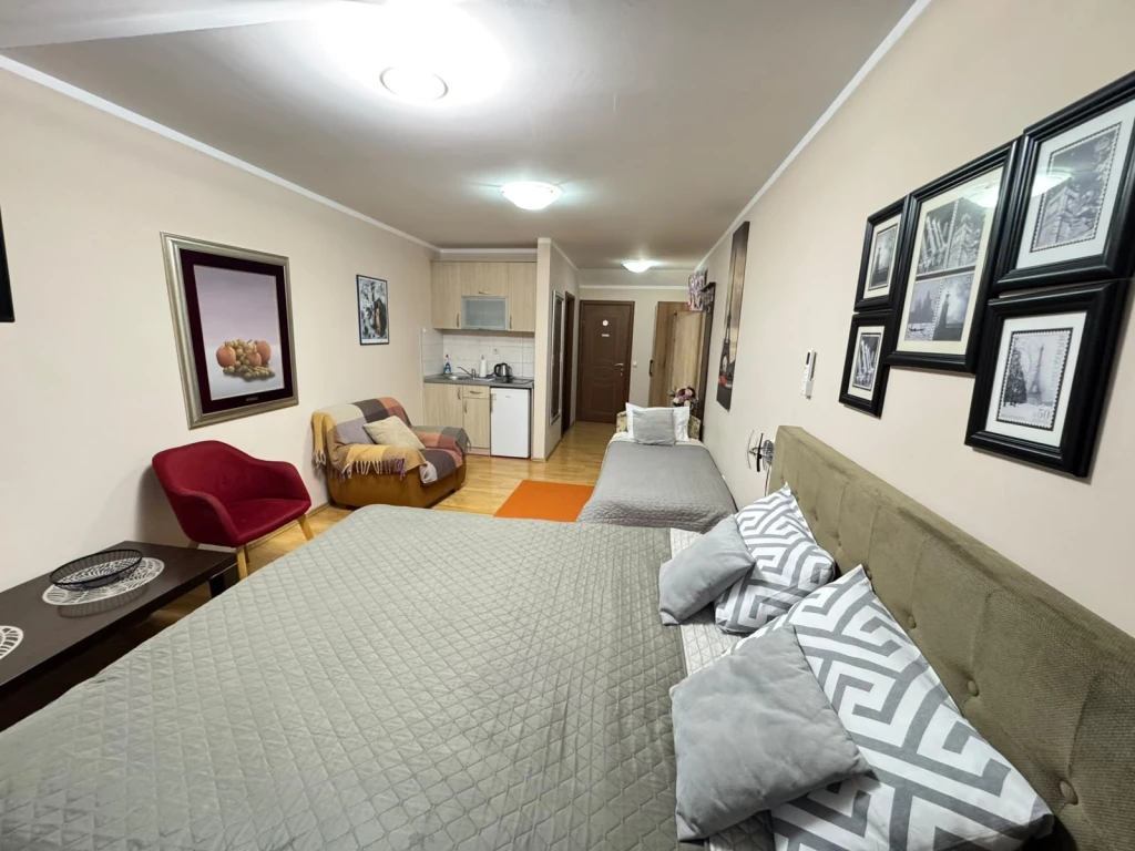 ALEKSANDRA APARTMENT