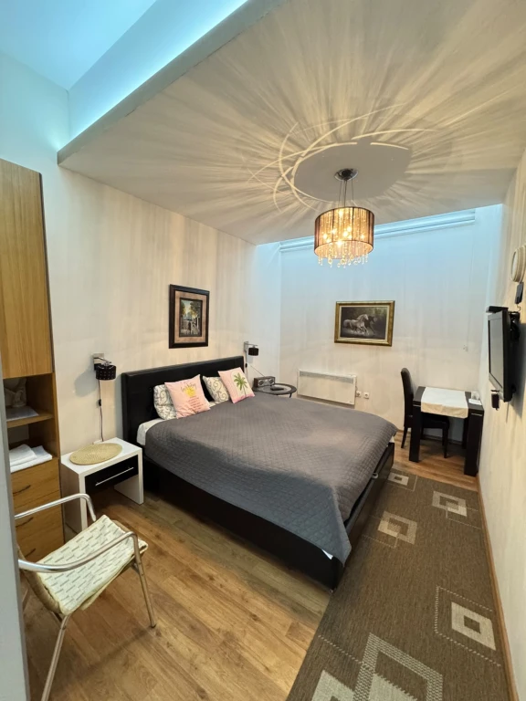ALEKSANDRA APARTMENT