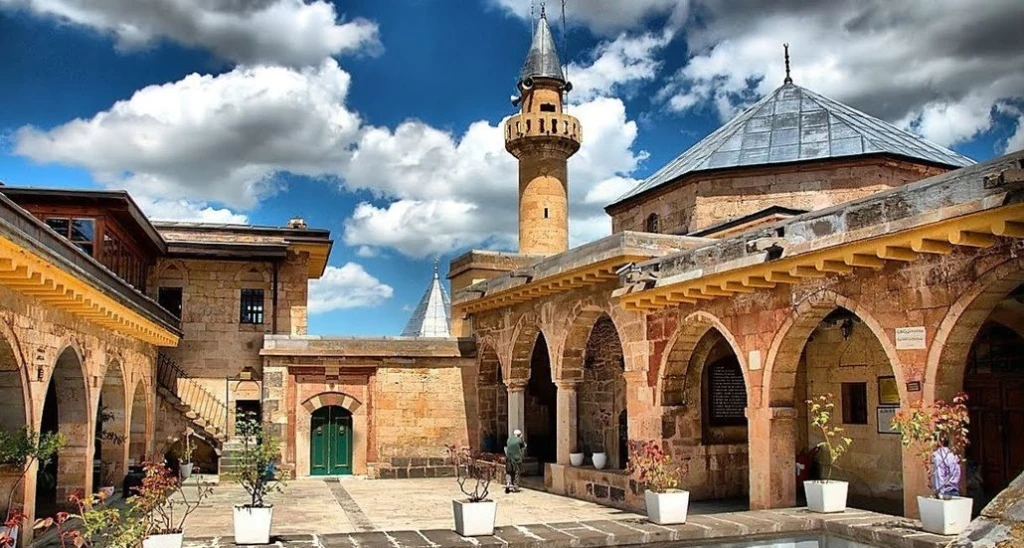 MASALLAR DİYARI KAPADOKYA