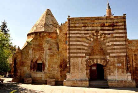 MASALLAR DİYARI KAPADOKYA