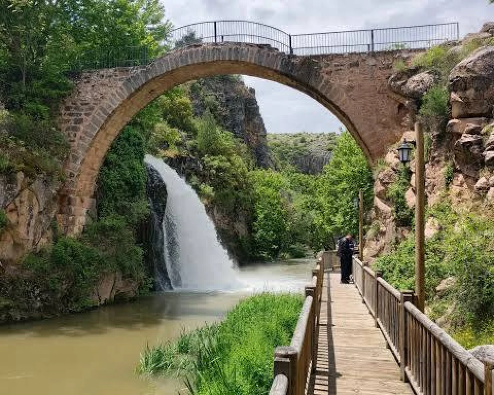 SALİHLİ & UŞAK ROTALARI  VOLKANİK MUCİZELER VE TERMAL KEYİF TURU