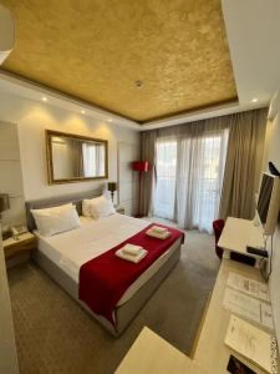 HOTEL ATINA