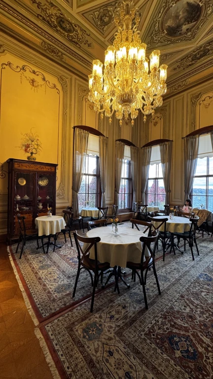 Dolmabahçe Sarayı Turu