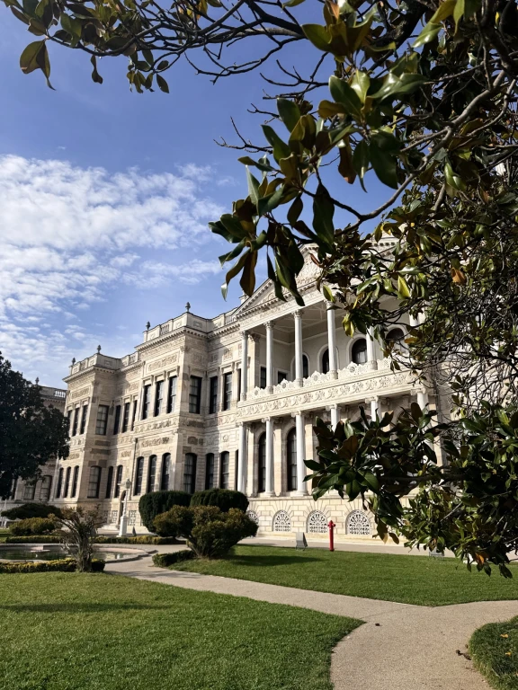 Dolmabahçe Sarayı Turu