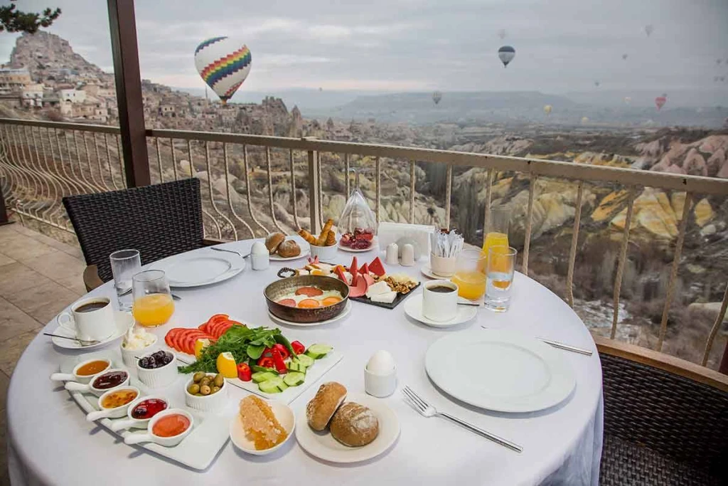 Ara Tatil Özel Uçaklı Kapadokya Turu