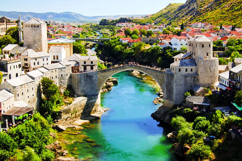 Kosovalı Büyük Balkanlar Turu Thy ile Extra Turlar ve Akşam Yemekleri Dahil 6 Gece OHD-SJJ Perşembe-Çarşamba