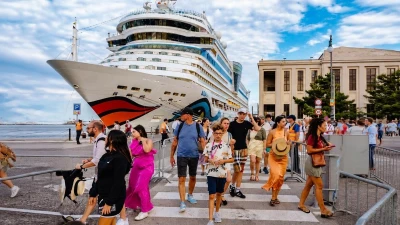 Çeşme Limanı Cruise Rehberi: Gemiye Biniş ve Ulaşım Planı