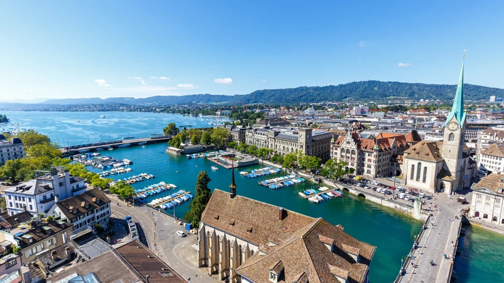 FLEX NOEL PAZARLARI Türk Hava Yolları ile 4 Gece (ZRH-STR) – 42634