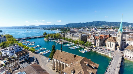 FLEX NOEL PAZARLARI Türk Hava Yolları ile 4 Gece (ZRH-STR) – 42634