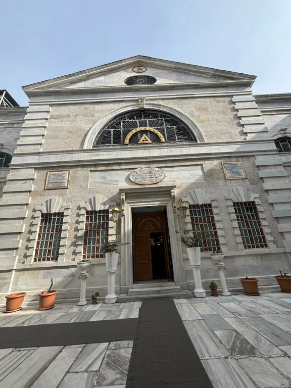 Istanbul Taksim Beyoğlu Istiklal Galata City Tour