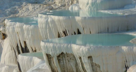 Aydın Çıkışlı Nilüfer Çiçekli Işıklı Gölü Pamukkale Turu