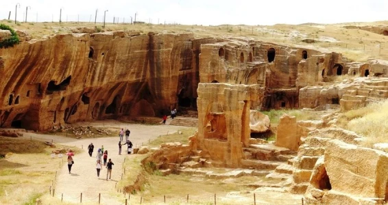 Aydın Çıkışlı Butik Mardin Diyarbakır Turu